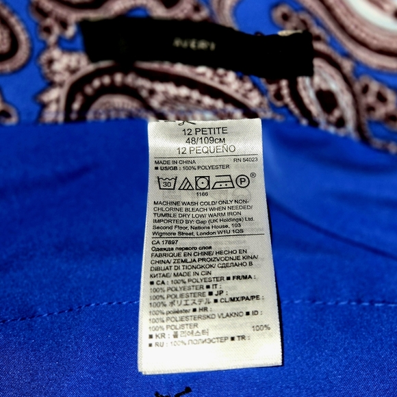 12P, Banana Republic Avery pants featuring a blue paisley print. - Picture 12 of 12